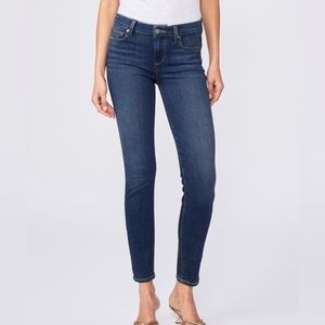 Paige Women's Verdugo Ankle
Nottingham Ultra Skinny Jeans Sz.25